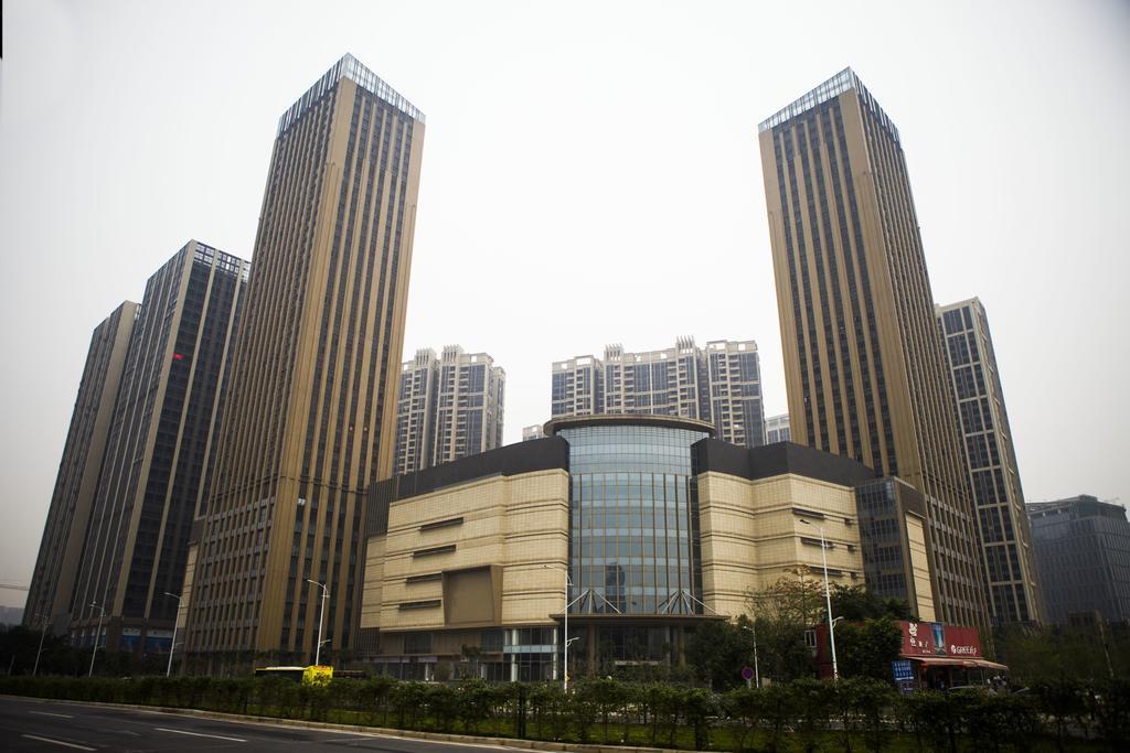 Guangzhou Yi Long International Apartment Buitenkant foto